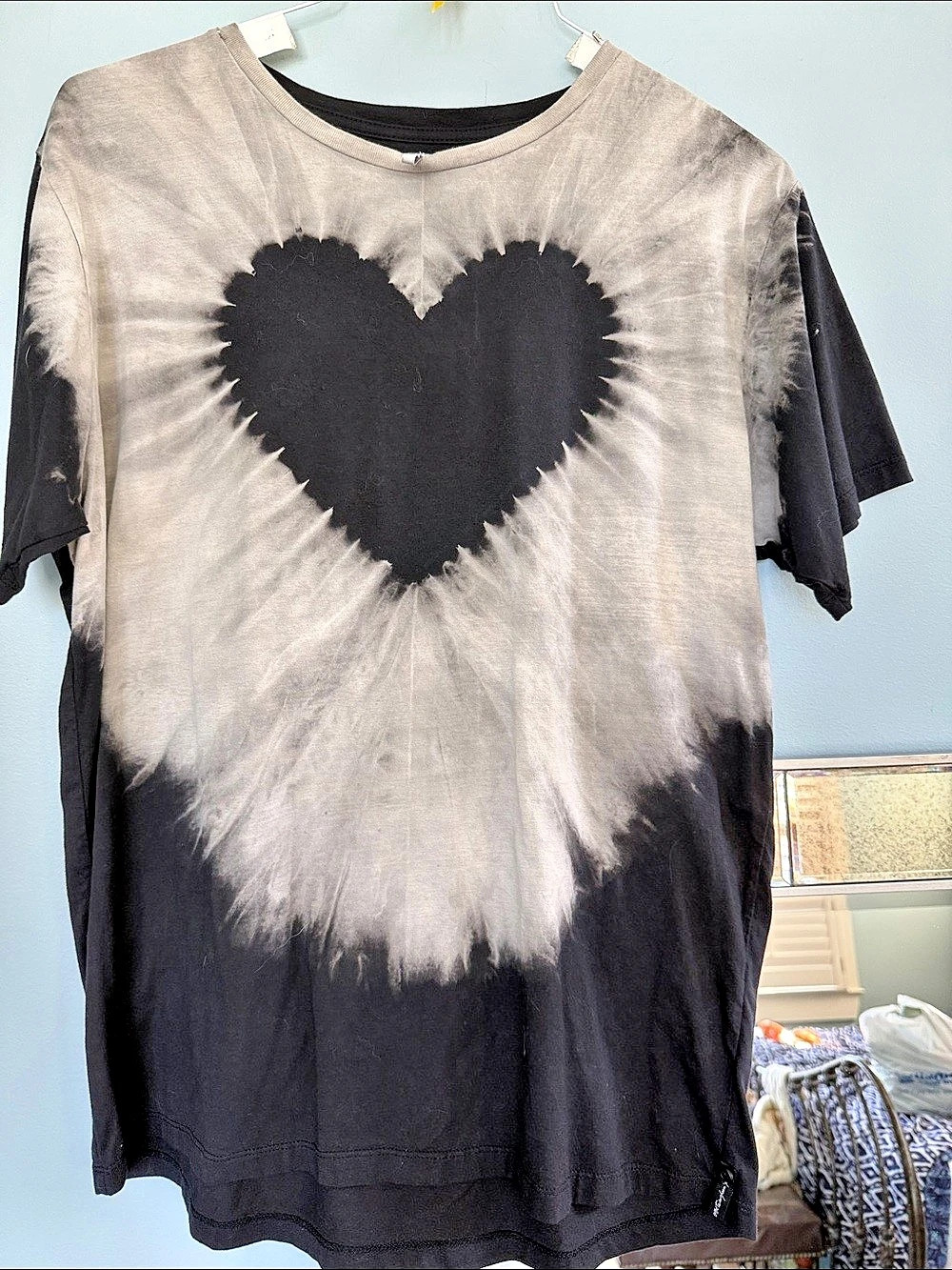 One Teaspoon Heart Tie Dye Unisex Tee Black & Gray Small